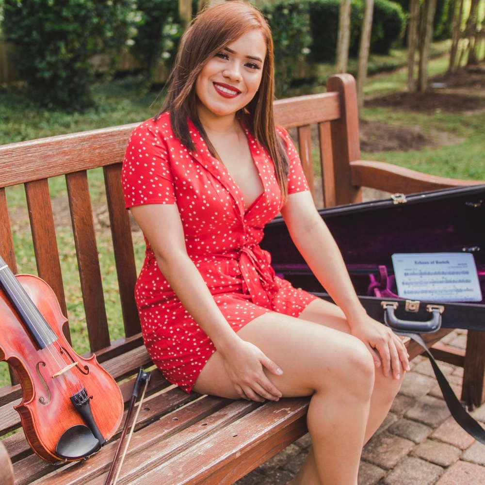 Red dress - Picture 2 of 2